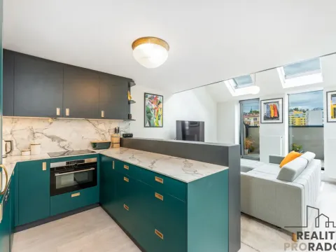 Prodej bytu 3+kk, Praha, Hartigova, 82 m2
