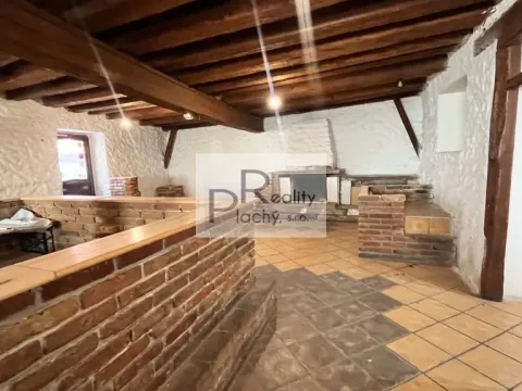 Pronájem obchodního prostoru, Znojmo, Tovární, 300 m2