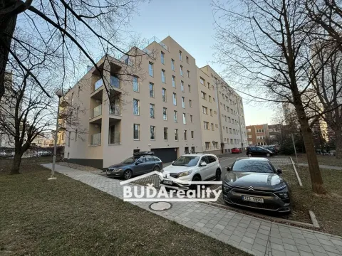 Pronájem bytu 2+kk, Zlín, Lorencova, 58 m2