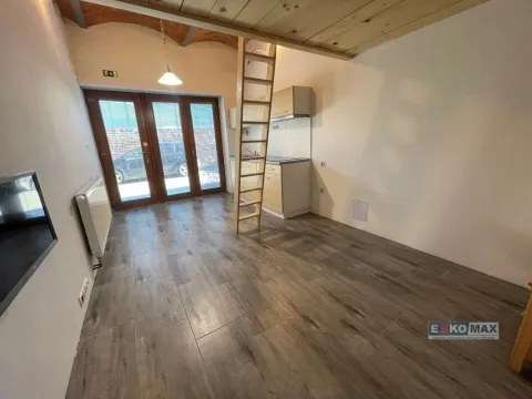 Pronájem bytu 1+kk, Lednice, Čechova, 26 m2