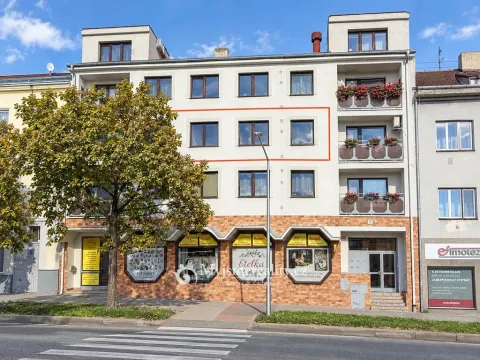 Prodej bytu 3+1, Znojmo, Vídeňská třída, 79 m2