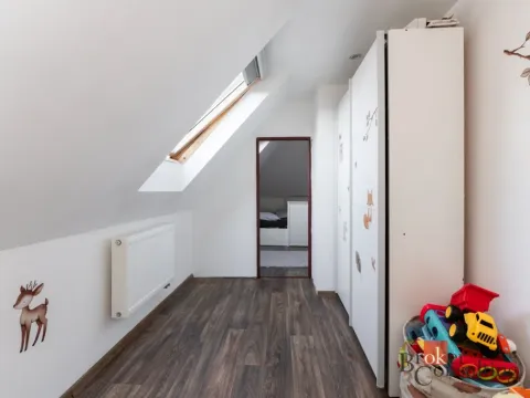 Prodej bytu 1+1, Zabrušany - Všechlapy, 42 m2