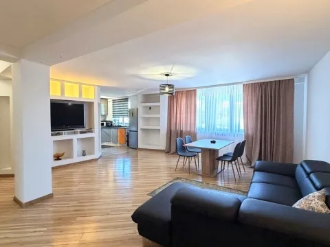 Prodej bytu 2+kk, Karlovy Vary, Horova, 86 m2