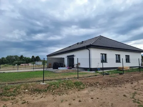 Prodej rodinného domu, Kamenné Žehrovice, Václava Drvoty, 115 m2