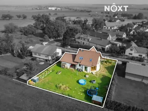 Prodej rodinného domu, Běrunice, Spojovací, 140 m2