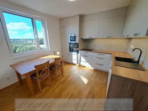 Pronájem bytu 3+kk, Praha - Sobín, 76 m2