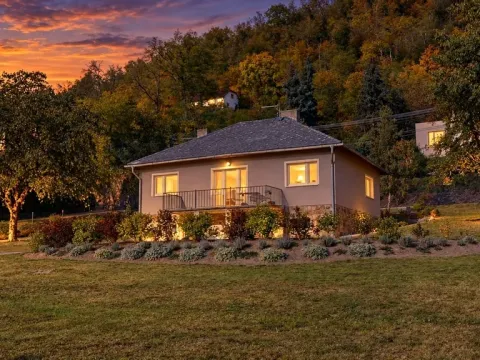 Pronájem rodinného domu, Zbečno, 106 m2