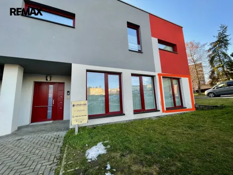 Pronájem kanceláře, Třebíč - Nové Dvory, Fr. Hrubína, 12 m2