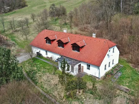 Prodej rodinného domu, Deštná, 291 m2