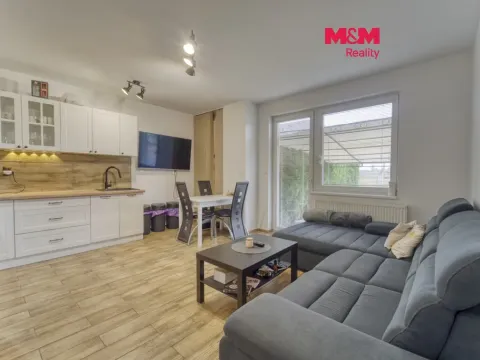 Prodej bytu 2+kk, Vochov, 44 m2