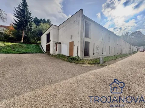 Prodej garážového stání, Vlašim, Trocnovská, 17 m2