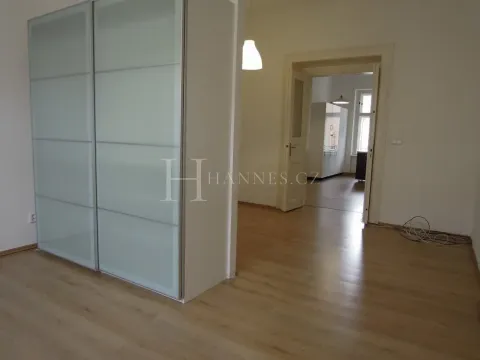Pronájem bytu 2+1, Praha - Smíchov, Na bělidle, 76 m2