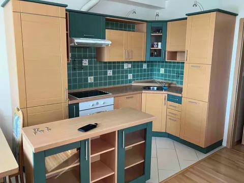 Prodej bytu 2+kk, Šlapanice, Švehlova, 50 m2