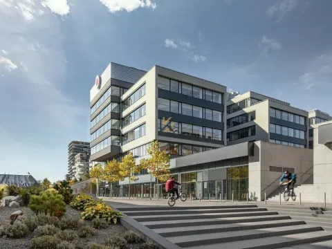Pronájem kanceláře, Praha, Laurinova, 2137 m2