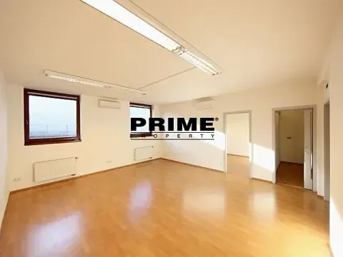 Pronájem kanceláře, Praha - Smíchov, Štefánikova, 82 m2