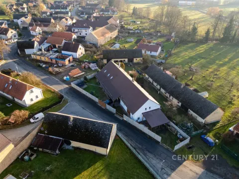 Prodej rodinného domu, Mladý Smolivec, 300 m2