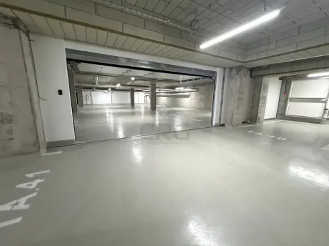 Prodej garážového stání, Brno, třída Generála Píky, 12 m2