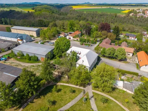 Prodej činžovního domu, Velké Všelisy, 3000 m2