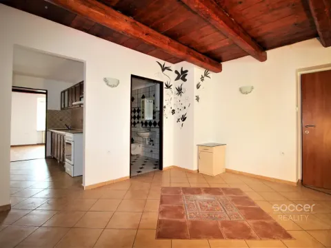 Pronájem bytu 3+kk, Neveklov, Za Radnicí, 55 m2