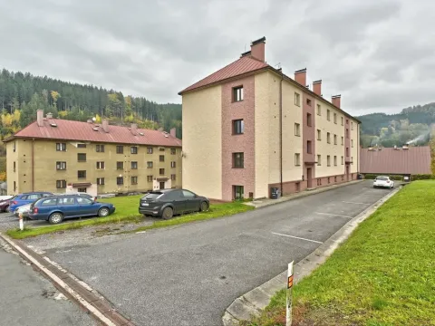 Pronájem bytu 2+1, Poniklá, 57 m2