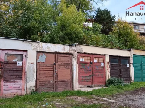 Prodej garáže, Ústí nad Labem - Ústí nad Labem-centrum, Bělehradská, 17 m2