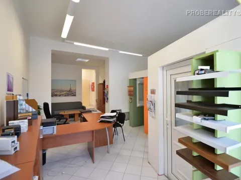 Pronájem kanceláře, Beroun, Nám. M.Poštové, 49 m2